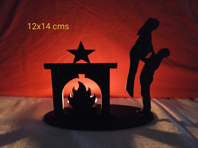 Portavelas pareja chimenea efecto luz