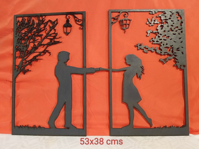 Mural doble pareja dandose la mano