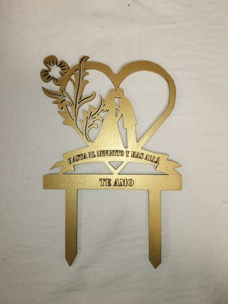 Topper para tarta bodas novios corazon flores 2