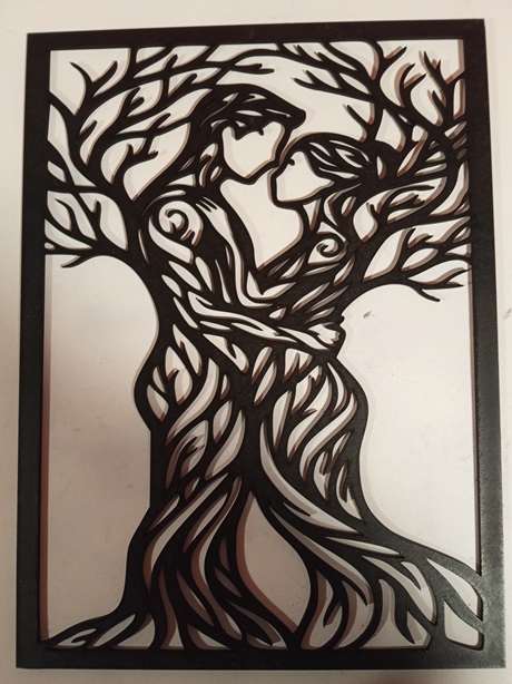 Mural enamorados fusionados en raices 2