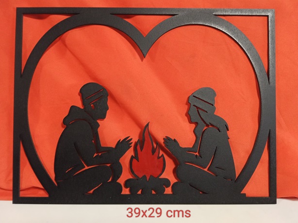 Mural enamorados junto al fuego