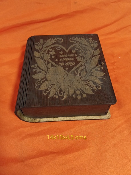 Caja regalo con cierre personalizada