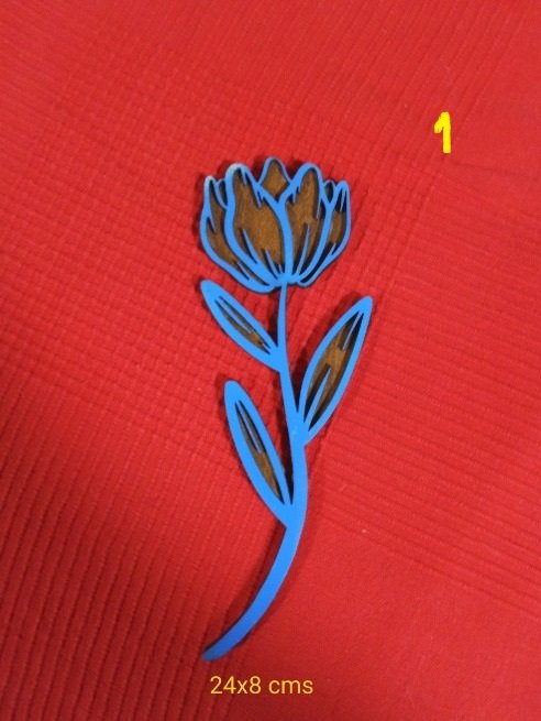 Flores por piezas sobre 2 capas 1